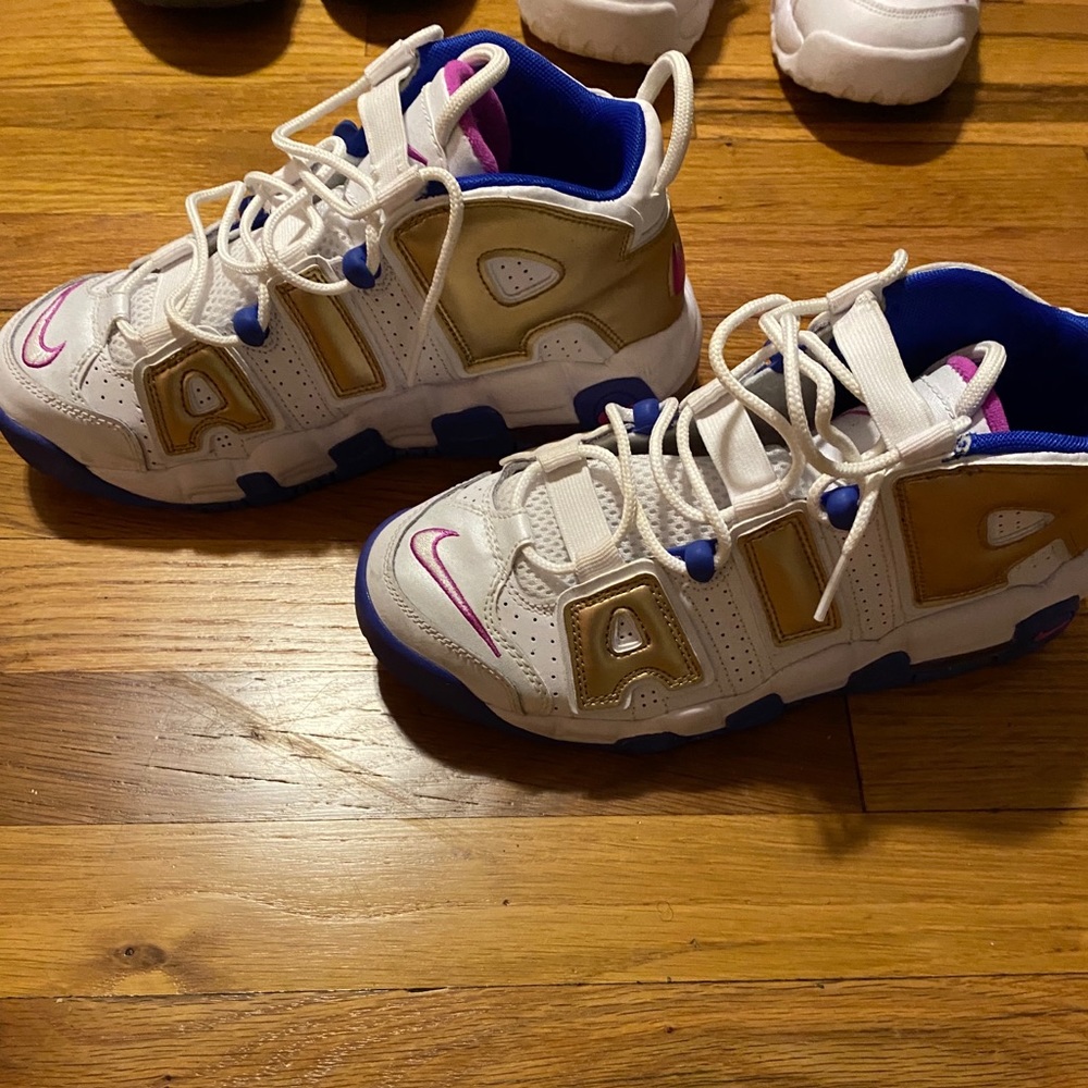 Nike